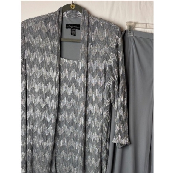 R&M Richards Pants - R&M Richards 2 Pc Metallic Pantsuit Set Silver Gray Plus 14W Formal Evening MOB